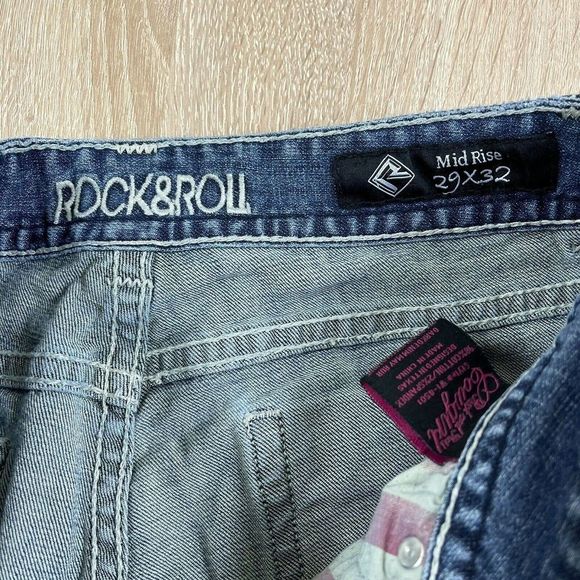Rock & Roll Cowgirl Womens Mid Rise Bootcut Jeans Size 29 Embroidered Stretch - Picture 11 of 12